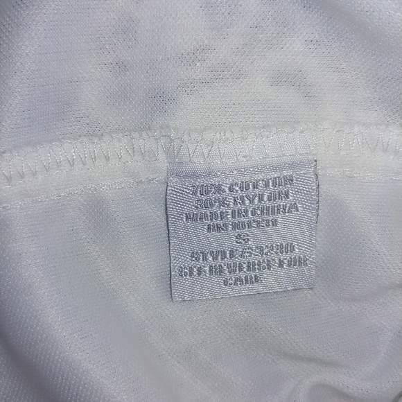 Charlotte Russe Lace Crop Top - Picture 5 of 8